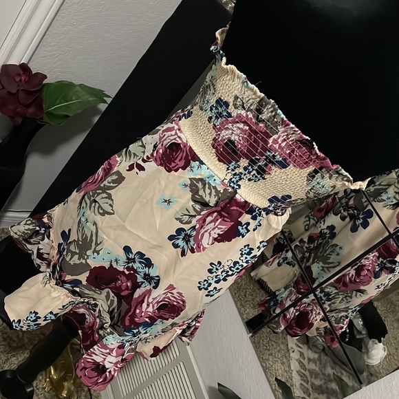 Dress with pockets - Picture 3 of 3